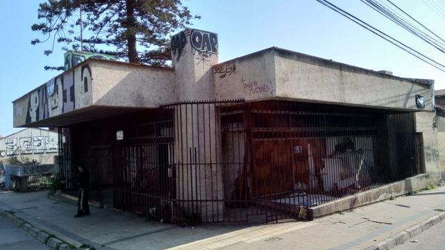 CASA COMERCIAL CERRO BARON