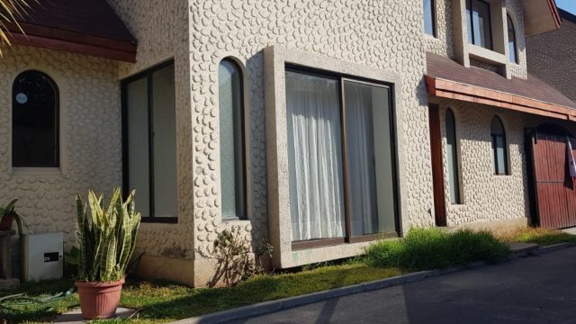 HERMOSA CASA EN PLENO CENTRO DE QUILLOTA