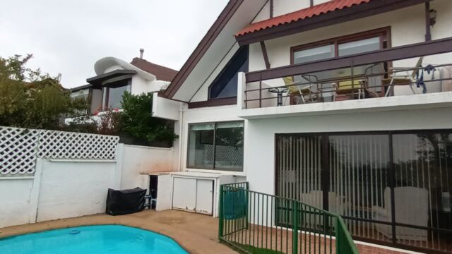 VENDO AMPLIA CASA EN JARDIN DEL MAR VIÑA DEL MAR